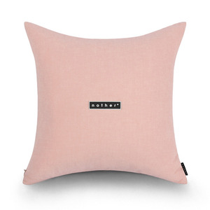 nother Washed Chambray Cushion / 나더 샴브레이 쿠션 (라이트핑크)